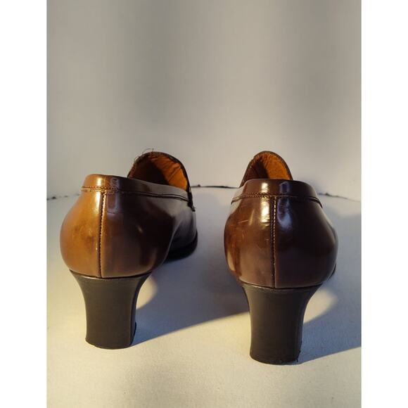 Ralph Lauren 2 inch Heeled Leather Slip On Loafer Shoes Shiny Brown Size 8 - Picture 4 of 7